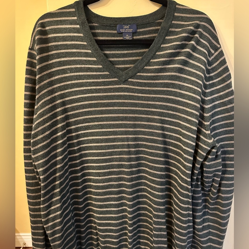 Brooks Brothers Merino Wool sweater